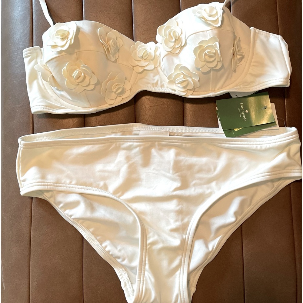 Kate Spade cream bikini bottom M